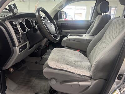 2011 Toyota Tundra Grade ONE OWNER 112K   - Photo 11 - Portland, OR 97267