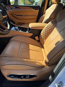 2022 Jeep Grand Cherokee Summit Reserve   - Photo 8 - West Palm Beach, FL 33407