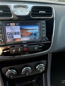2013 Chrysler 200 Limited   - Photo 12 - West Palm Beach, FL 33407