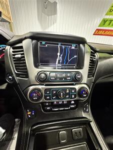 2017 Chevrolet Suburban Premier   - Photo 21 - Honesdale, PA 18431