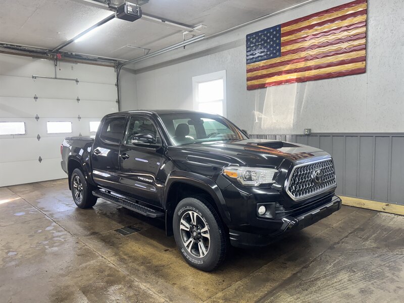 2019 Toyota Tacoma TRD Sport   - Photo 1 - Honesdale, PA 18431