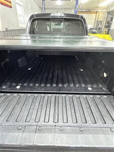 2019 Toyota Tacoma TRD Sport   - Photo 18 - Honesdale, PA 18431