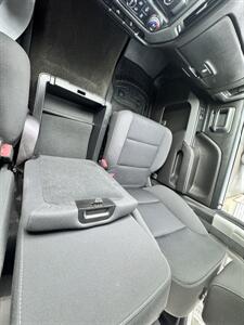 2018 Chevrolet Silverado 1500 Z71   - Photo 14 - Honesdale, PA 18431