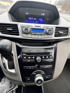 2012 Honda Odyssey EX-L - Photo 13 - Honesdale, PA 18431