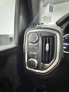2020 GMC Sierra 2500 SLT   - Photo 19 - Honesdale, PA 18431