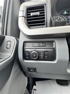 2023 Ford F-250 Super Duty XLT  FX4 - Photo 17 - Honesdale, PA 18431