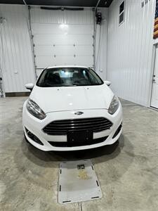 2014 Ford Fiesta SE   - Photo 3 - Honesdale, PA 18431