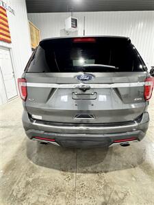 2018 Ford Explorer XLT   - Photo 5 - Honesdale, PA 18431