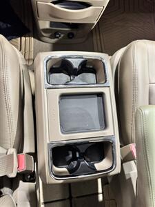 2013 Chrysler Town & Country Touring - Photo 9 - Honesdale, PA 18431