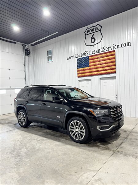 2017 GMC Acadia SLT-1  