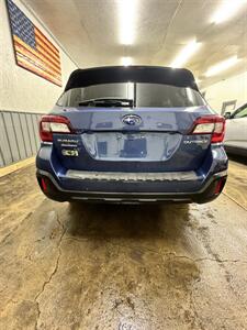 2019 Subaru Outback 2.5i Premium   - Photo 5 - Honesdale, PA 18431