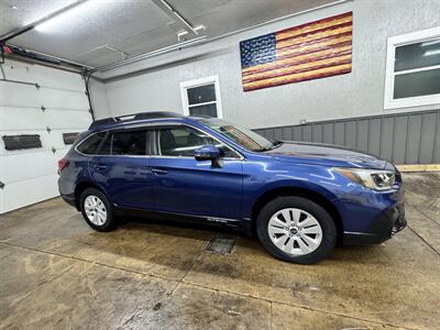 2019 Subaru Outback 2.5i Premium   - Photo 2 - Honesdale, PA 18431