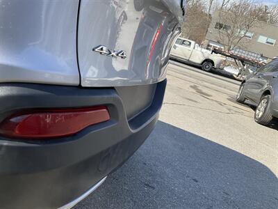 2016 Jeep Cherokee Limited - Photo 12 - Acton, MA 01720