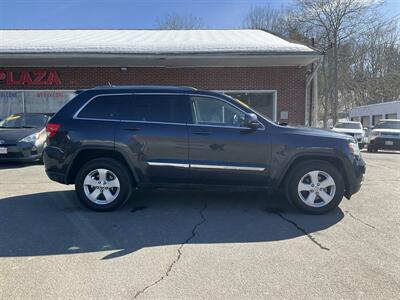 2013 Jeep Grand Cherokee Laredo   - Photo 4 - Acton, MA 01720