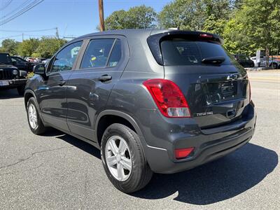 2020 Chevrolet Trax LS - Photo 7 - Acton, MA 01720