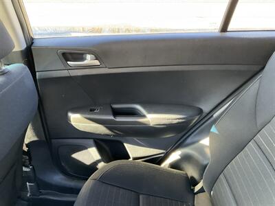 2018 Kia Sportage LX - Photo 15 - Acton, MA 01720