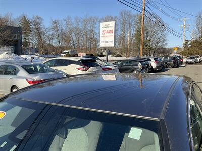 2020 Toyota Camry LE - Photo 9 - Acton, MA 01720