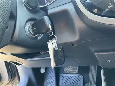 2020 Toyota Camry LE - Photo 25 - Acton, MA 01720