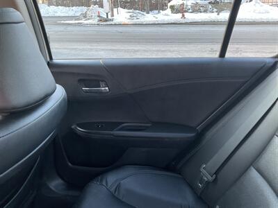 2013 Honda Accord EX-L - Photo 13 - Acton, MA 01720