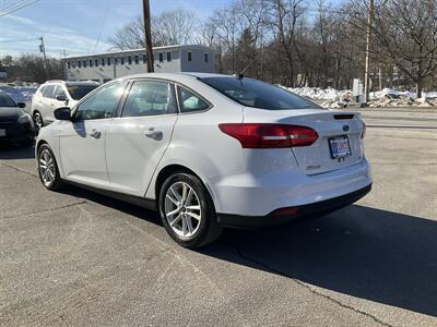 2017 Ford Focus SE - Photo 7 - Acton, MA 01720