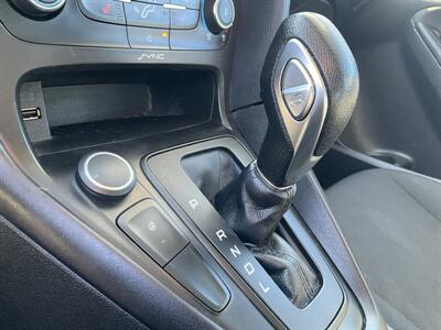 2017 Ford Focus SE - Photo 27 - Acton, MA 01720