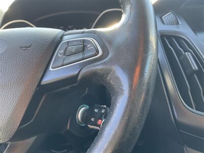 2017 Ford Focus SE - Photo 22 - Acton, MA 01720