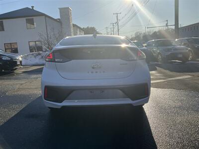 2021 Hyundai IONIQ Hybrid SEL   - Photo 6 - Acton, MA 01720