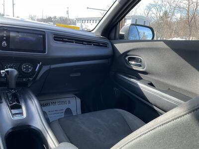 2020 Honda HR-V Sport   - Photo 19 - Acton, MA 01720