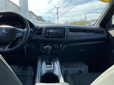 2020 Honda HR-V Sport   - Photo 17 - Acton, MA 01720