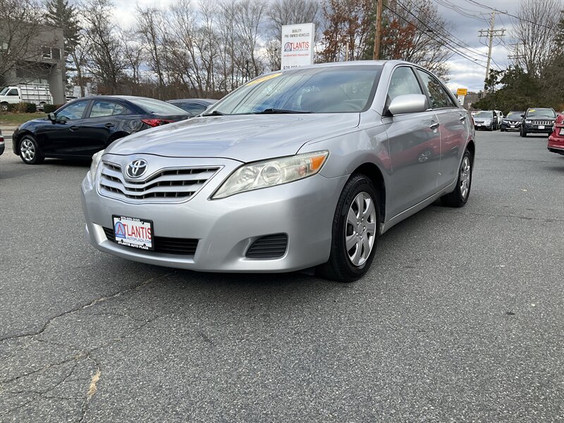 2011 Toyota Camry LE   - Photo 1 - Acton, MA 01720