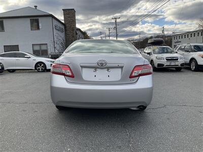 2011 Toyota Camry LE   - Photo 6 - Acton, MA 01720