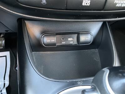 2016 Kia Soul   - Photo 16 - Acton, MA 01720