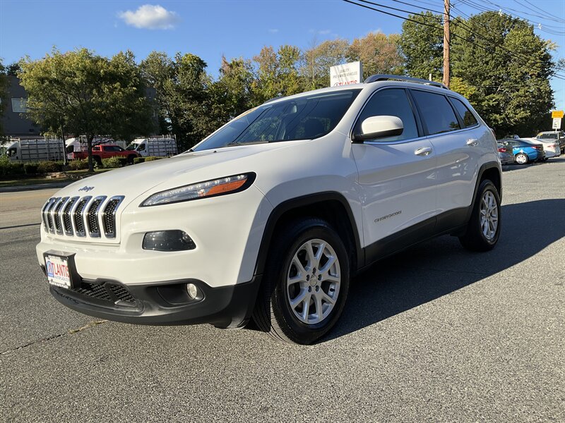 2018 Jeep Cherokee Latitude   - Photo 1 - Acton, MA 01720