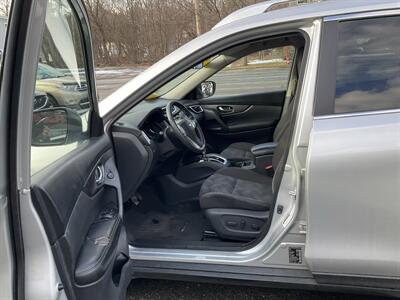 2015 Nissan Rogue SV - Photo 14 - Acton, MA 01720