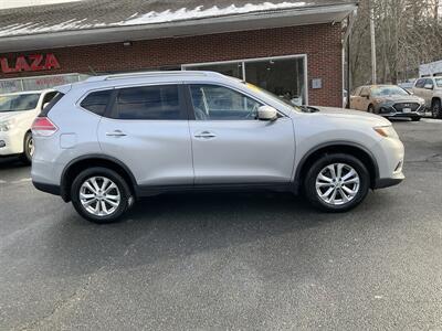 2015 Nissan Rogue SV - Photo 4 - Acton, MA 01720