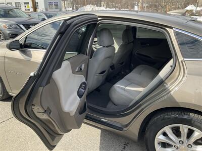 2020 Chevrolet Malibu LT   - Photo 12 - Acton, MA 01720