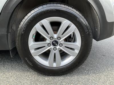 2019 Kia Sportage LX   - Photo 9 - Acton, MA 01720