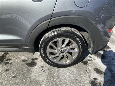 2018 Hyundai TUCSON SE   - Photo 11 - Acton, MA 01720