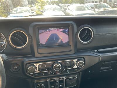 2018 Jeep Wrangler Unlimited Sahara   - Photo 25 - Acton, MA 01720