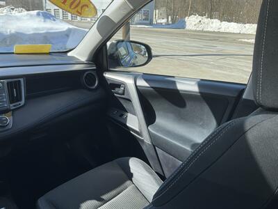 2013 Toyota RAV4 XLE   - Photo 18 - Acton, MA 01720