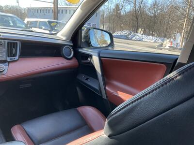 2014 Toyota RAV4 Limited   - Photo 16 - Acton, MA 01720