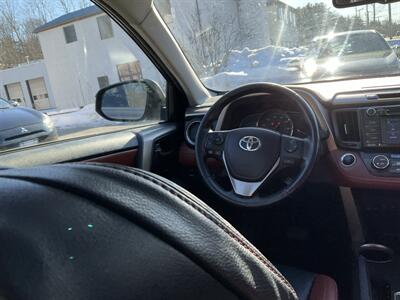 2014 Toyota RAV4 Limited   - Photo 15 - Acton, MA 01720