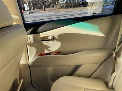 2010 Lexus RX 350   - Photo 14 - Acton, MA 01720
