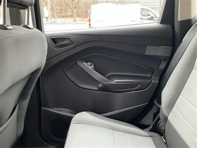 2019 Ford Escape S - Photo 13 - Acton, MA 01720