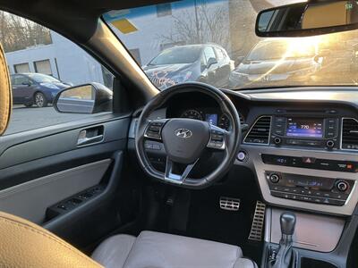 2015 Hyundai SONATA Sport 2.0T   - Photo 15 - Acton, MA 01720