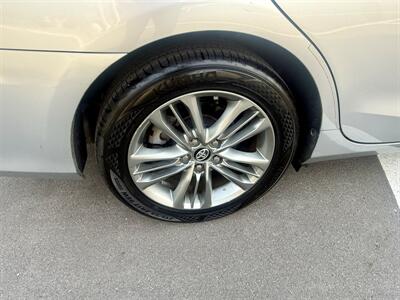 2017 Toyota Camry SE - Photo 6 - Stanley, NC 28164