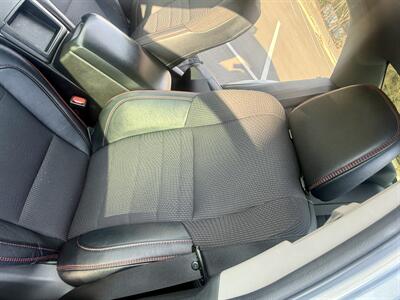 2017 Toyota Camry SE - Photo 17 - Stanley, NC 28164