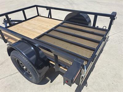 2025 DownEarth 5' x 8' Single Axle Utility - Photo 5 - Goshen, IN 46526