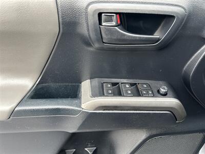 2018 Toyota Tacoma SR5 - Photo 16 - Cleveland, GA 30528