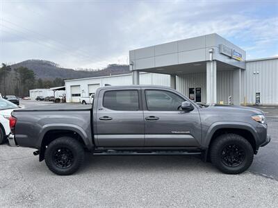 2018 Toyota Tacoma SR5 - Photo 8 - Cleveland, GA 30528
